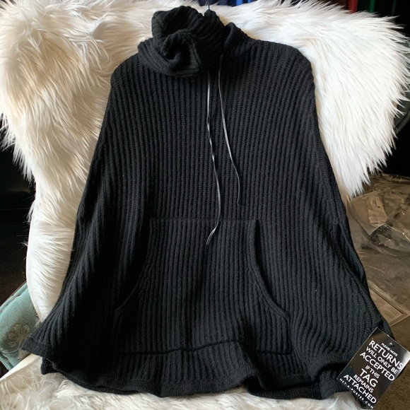 New Zadig &Voltaire Sangria Hooded Alpaca-blend Poncho - Picture 3 of 8